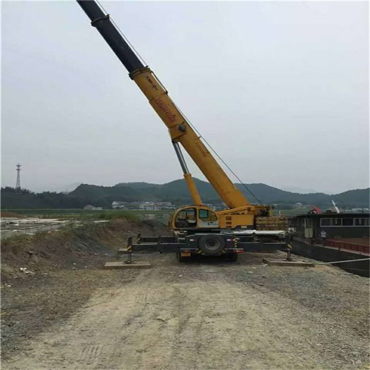 淄川重型吊车租赁费用